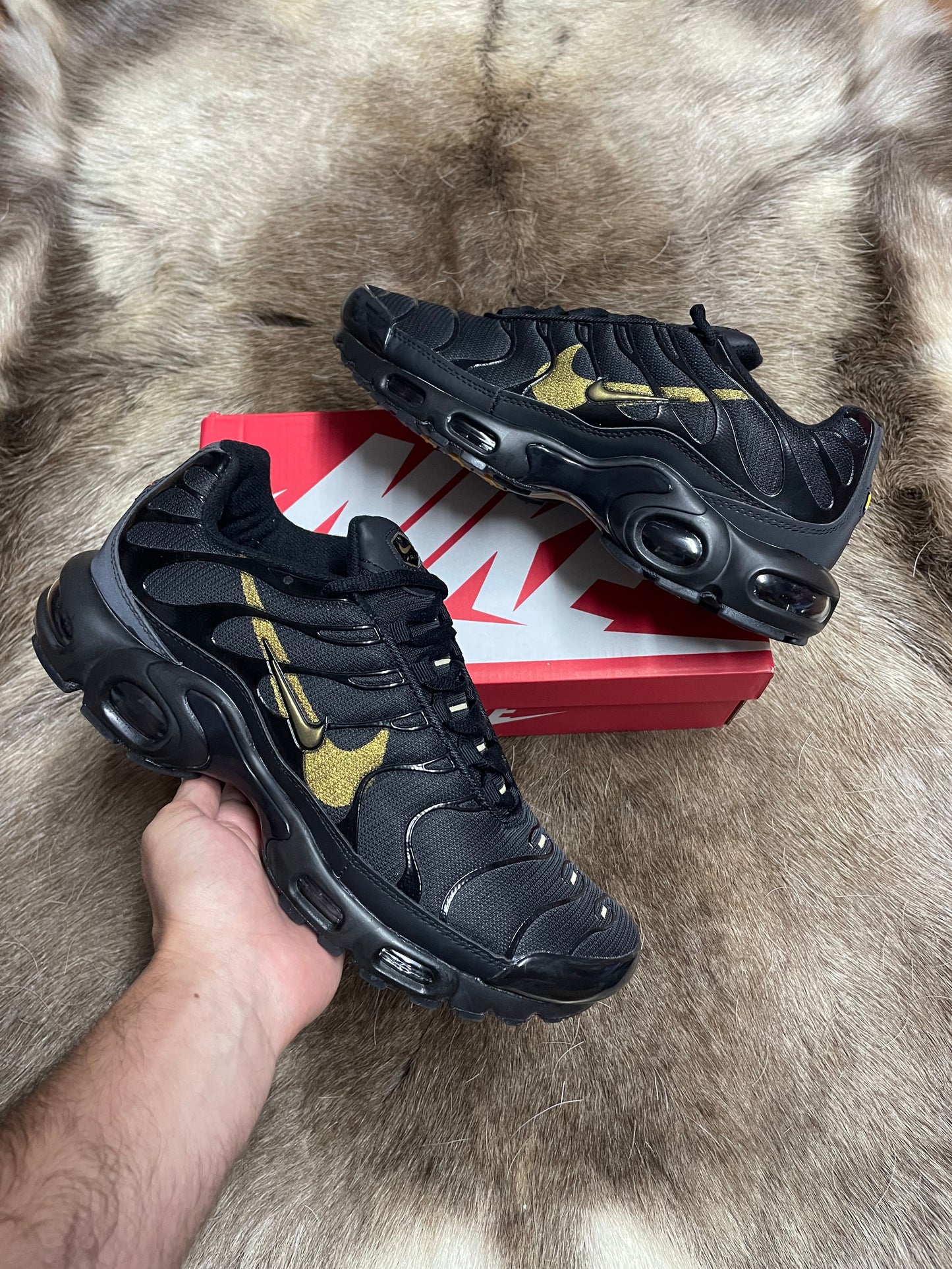 NIKE TN