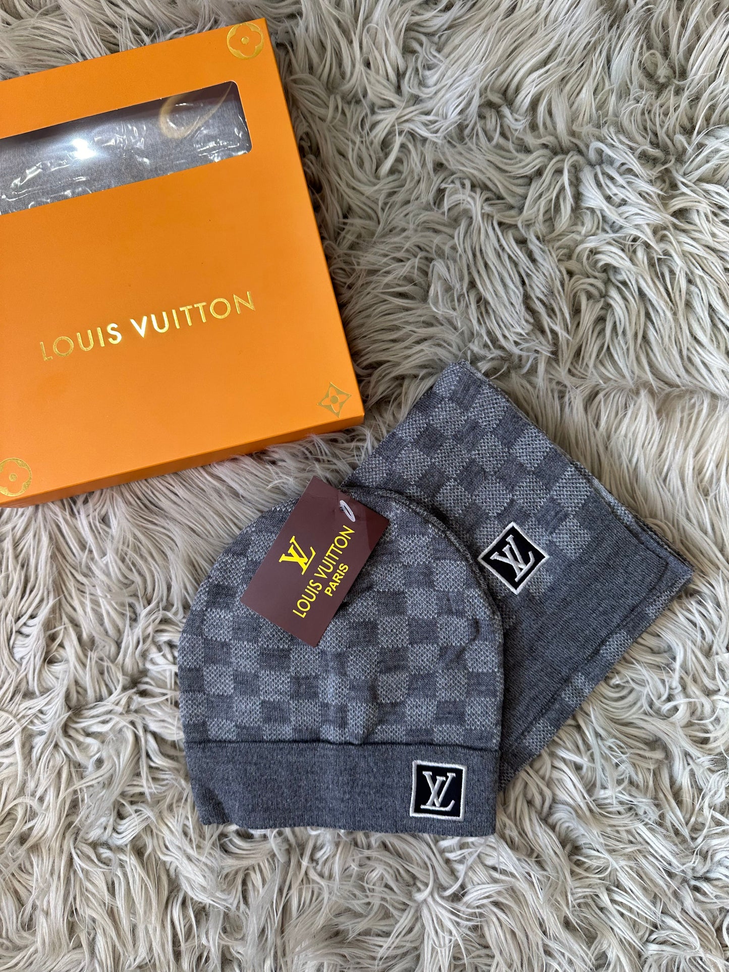GORRO Y BUFANDA LUIS VUITTON