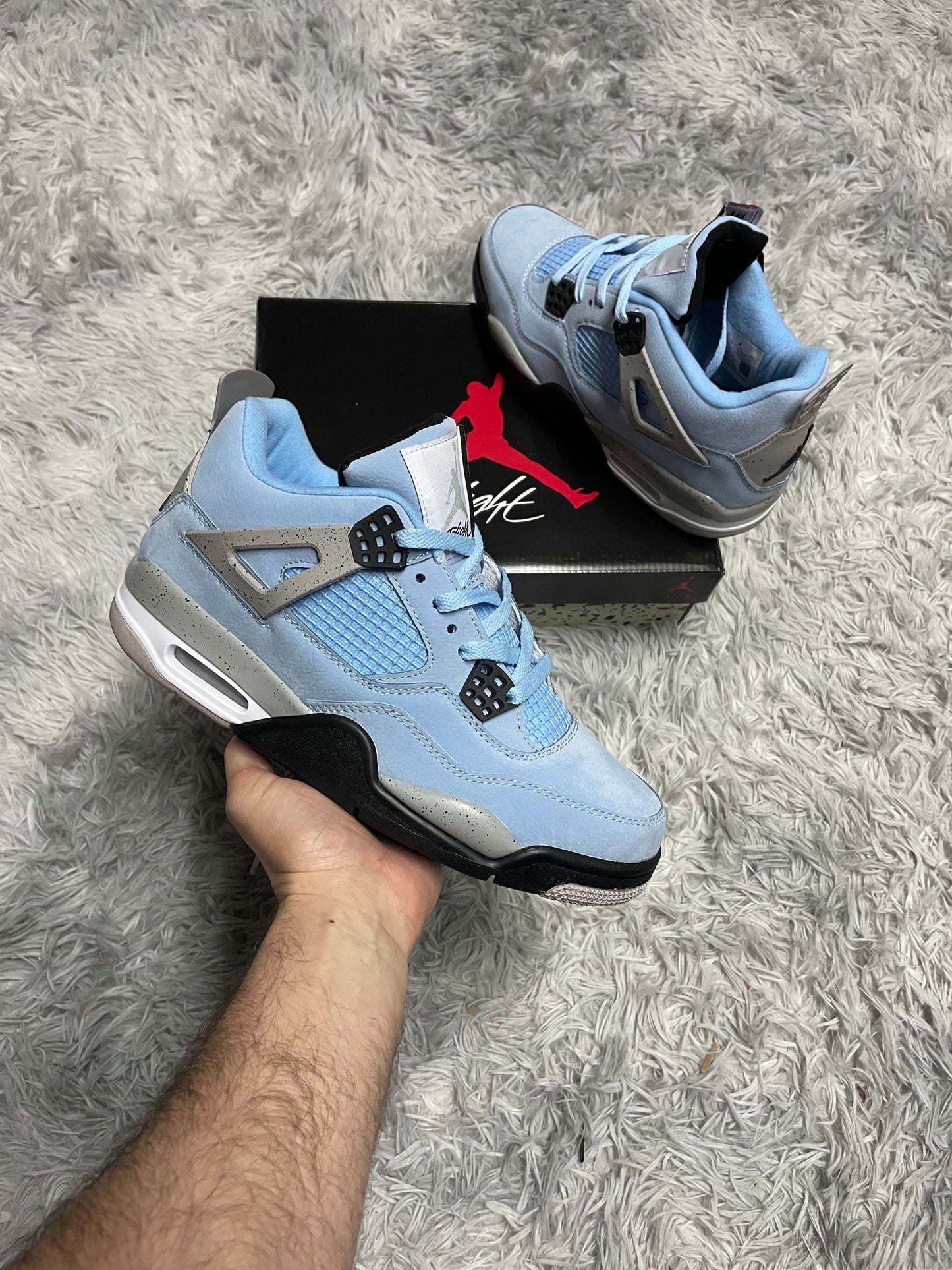 JORDAN 4