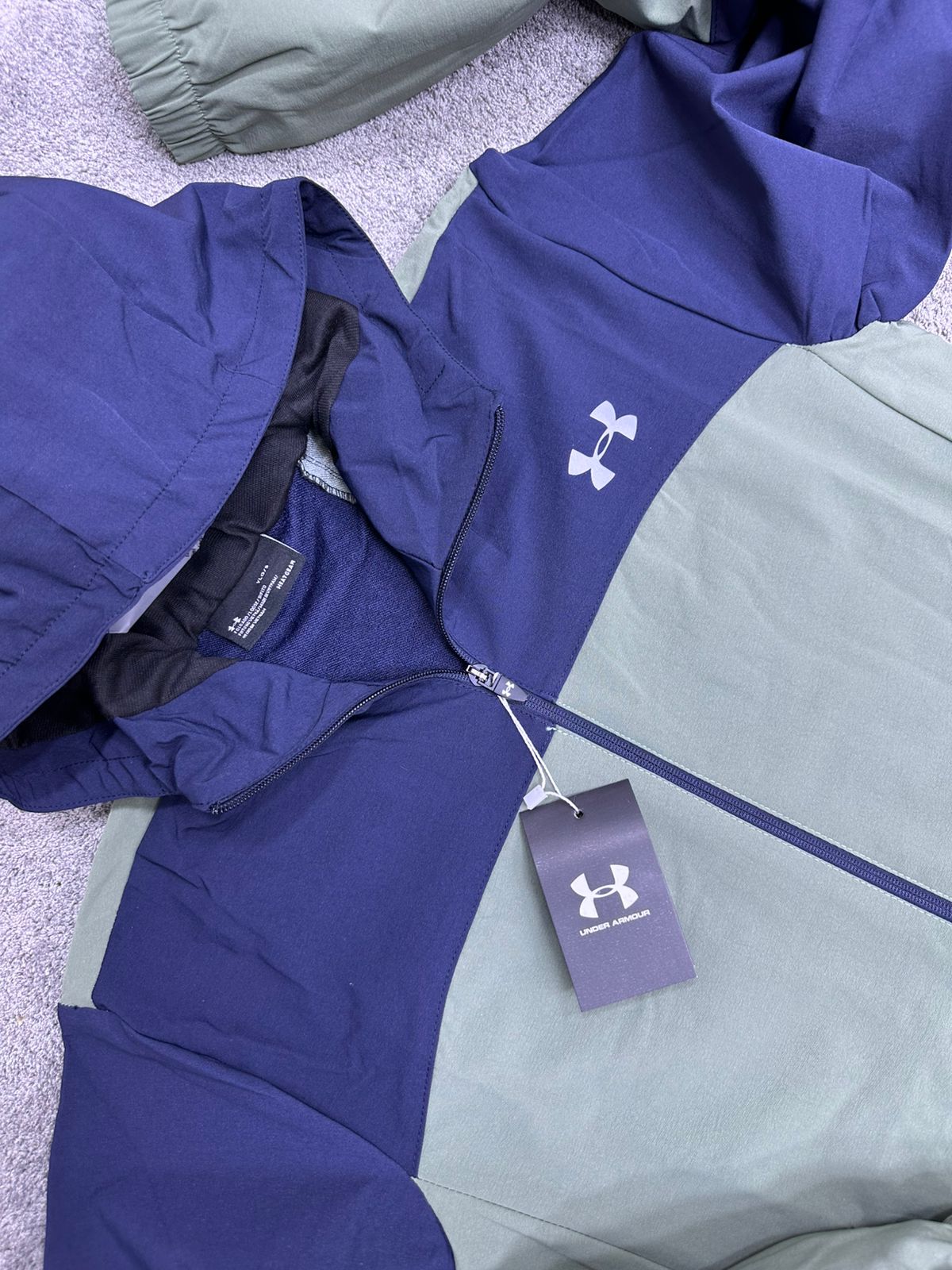 CHANDAL UNDER ARMOUR