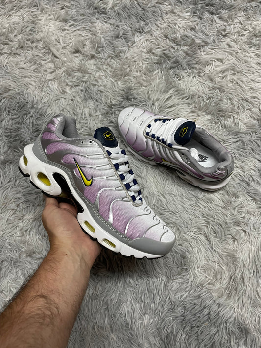 NIKE TN