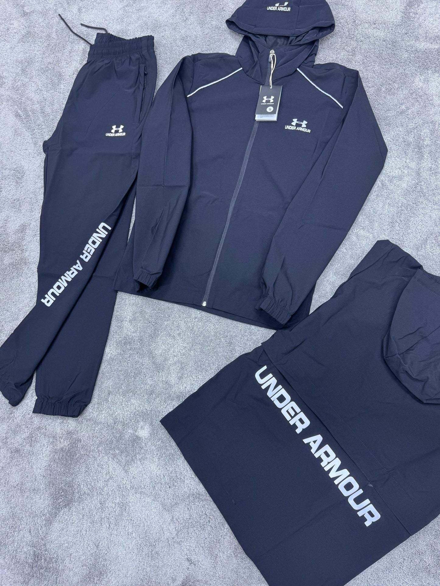 CHANDAL UNDER ARMOUR